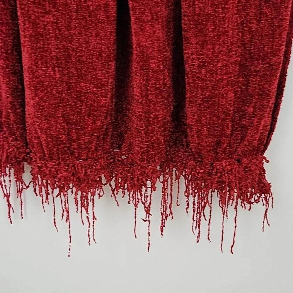 Pier 1 imports Chenille throw blanket red